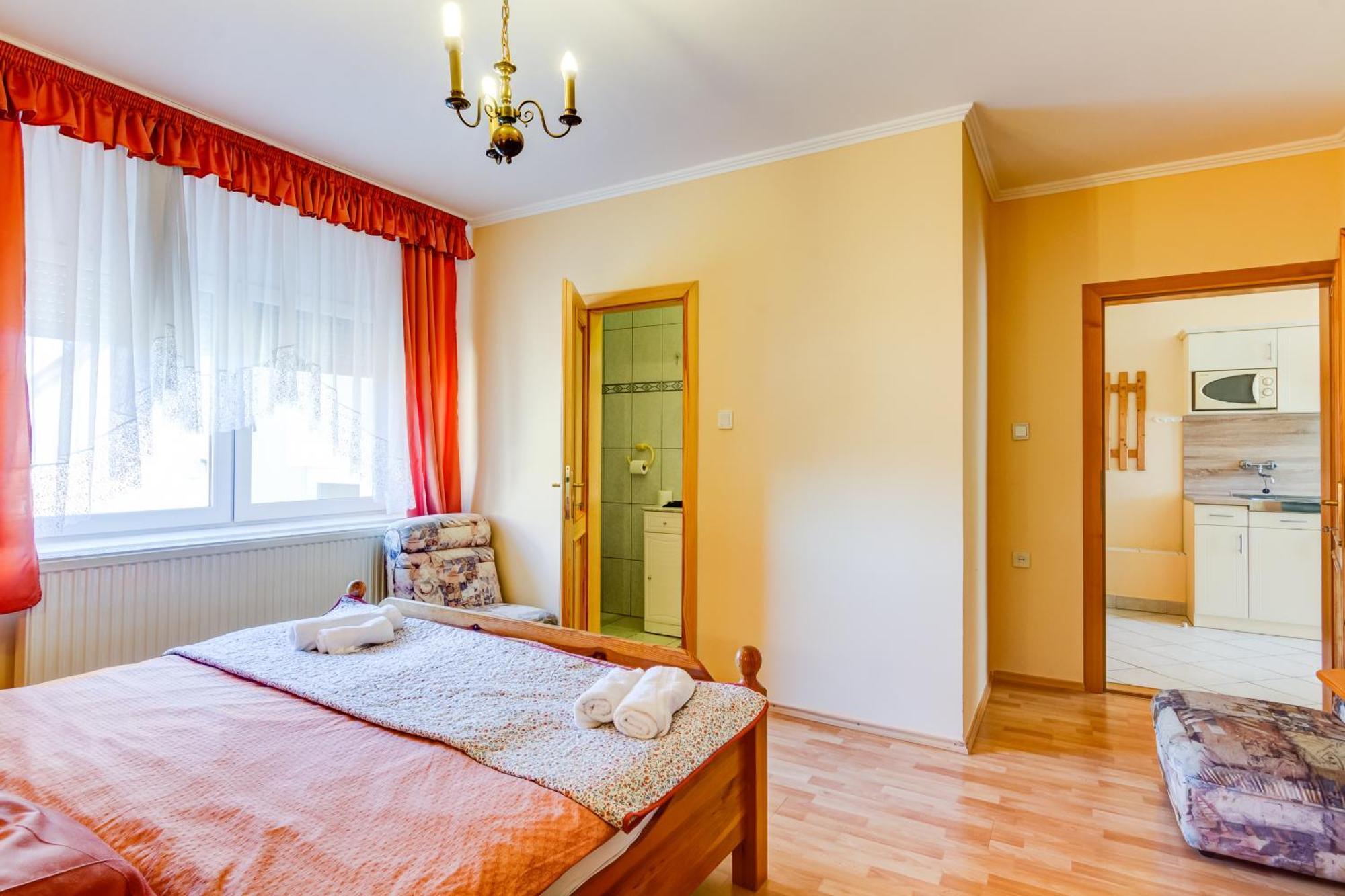 Ilona Apartman Hévíz Exterior foto